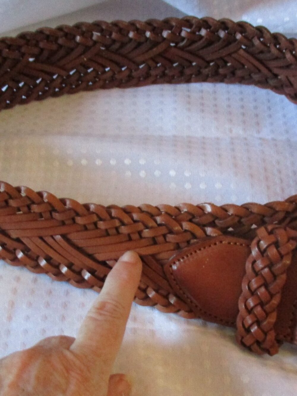 Unbranded Women's Braided/Woven Leather Belt w/Rounded D-Ring Buckle Sz. M